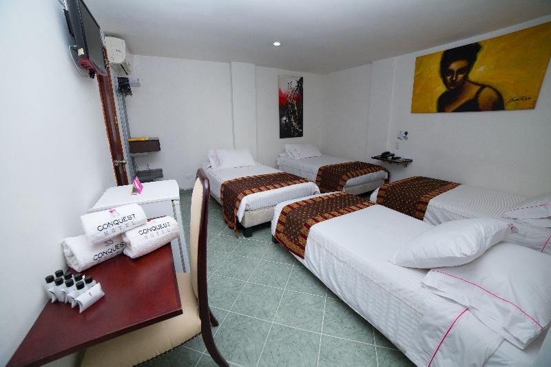 Hotel 33 Conquest Меделин Екстериор снимка